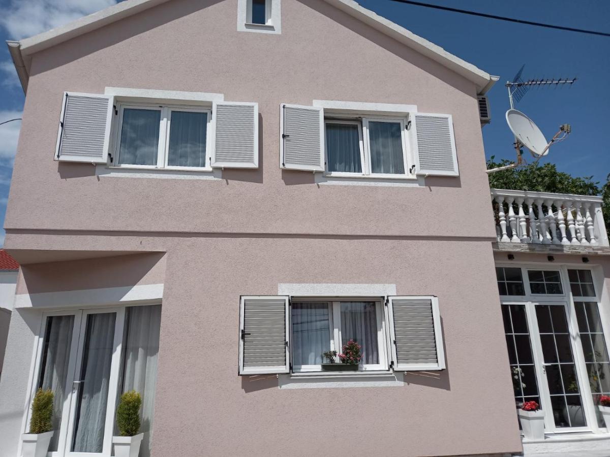 Apartmani Bruna イェゼラ エクステリア 写真